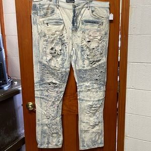 Men’s Embellish Jeans 40